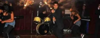 La imagen 5 de la Empresa CARACAS DE RUMBA Zanqueros en Caracas M