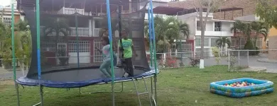 La imagen 3 de la Empresa VEICKER PRODUCCIONES Sillas en Guatire M