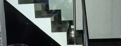 La imagen 10 de la Empresa VIDRIOS FENICIA, C.A. Vitrinas de Vidrio en Caracas M
