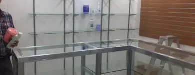 La imagen 24 de la Empresa VIDRIOS FENICIA, C.A. Vitrinas de Vidrio en Caracas M
