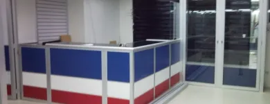 La imagen 27 de la Empresa VIDRIOS FENICIA, C.A. Vitrinas de Vidrio en Caracas M