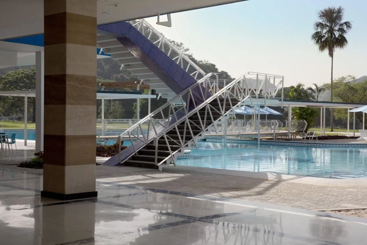 La imagen 8 de la Empresa MARRIOTT MARACAY GOLF RESORT