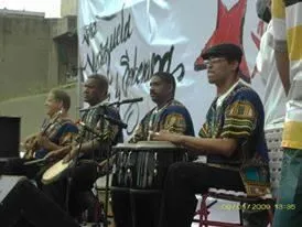 La imagen 3 de la Empresa PUEBLO Y FOLKLORE GRUPO MUSICAL LR