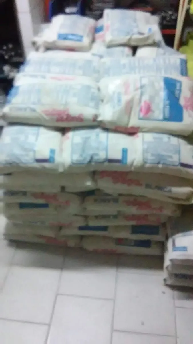 La imagen 4 de la Empresa LUBRIFERR, C.A.